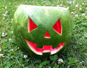 watermelon-halloween-carving